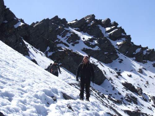 above the snowline on the Zatrwa La