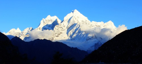 Thamserku, 6,608 metres with Kantega,  6,685 to it's left.
